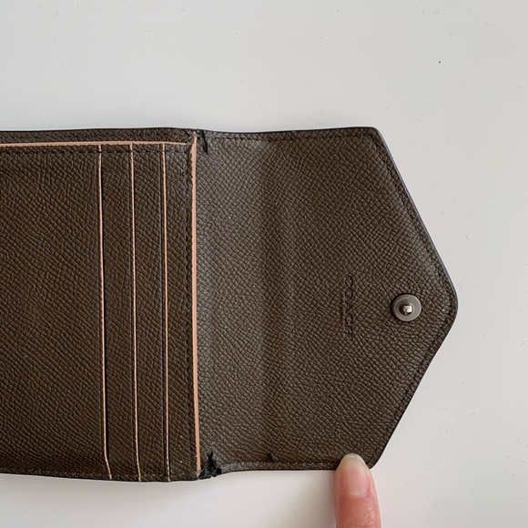 Coach Wallet - Pink Brown - Picture 8 of 8